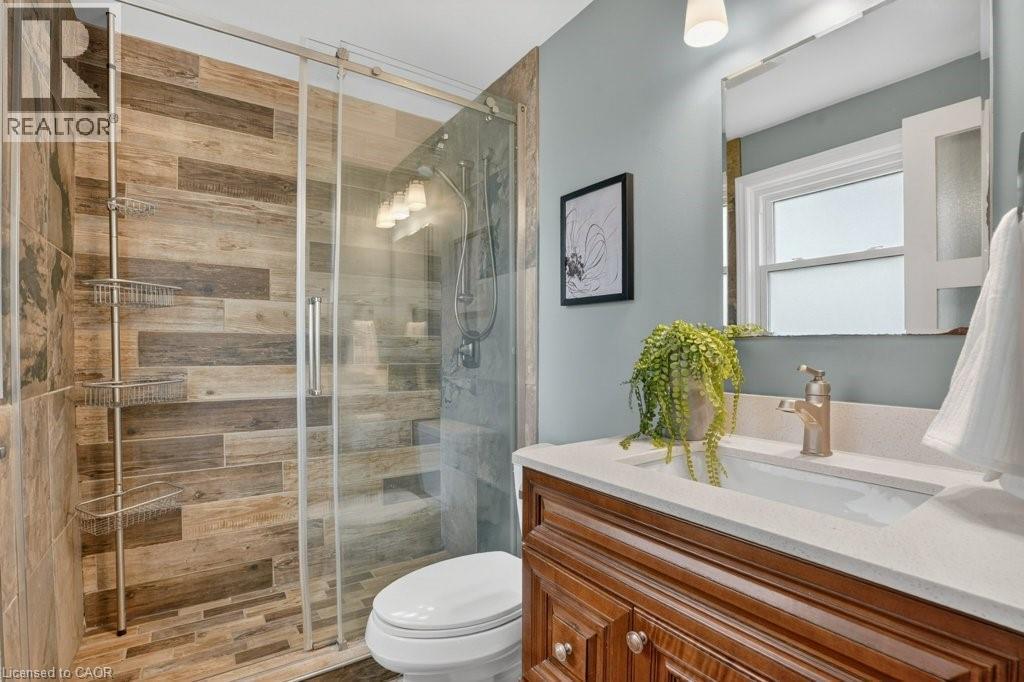 3pc Ensuite - 54 Deerwood Crescent, Kitchener, ON - Indoor Photo Showing Bathroom