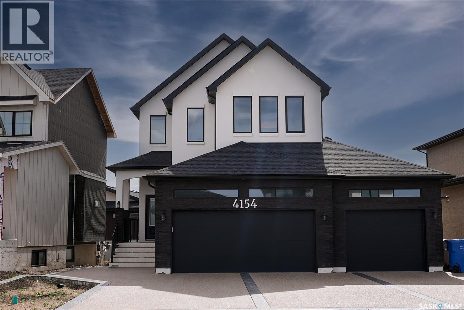 4154 Fieldstone Way, Regina, SK - Outdoor