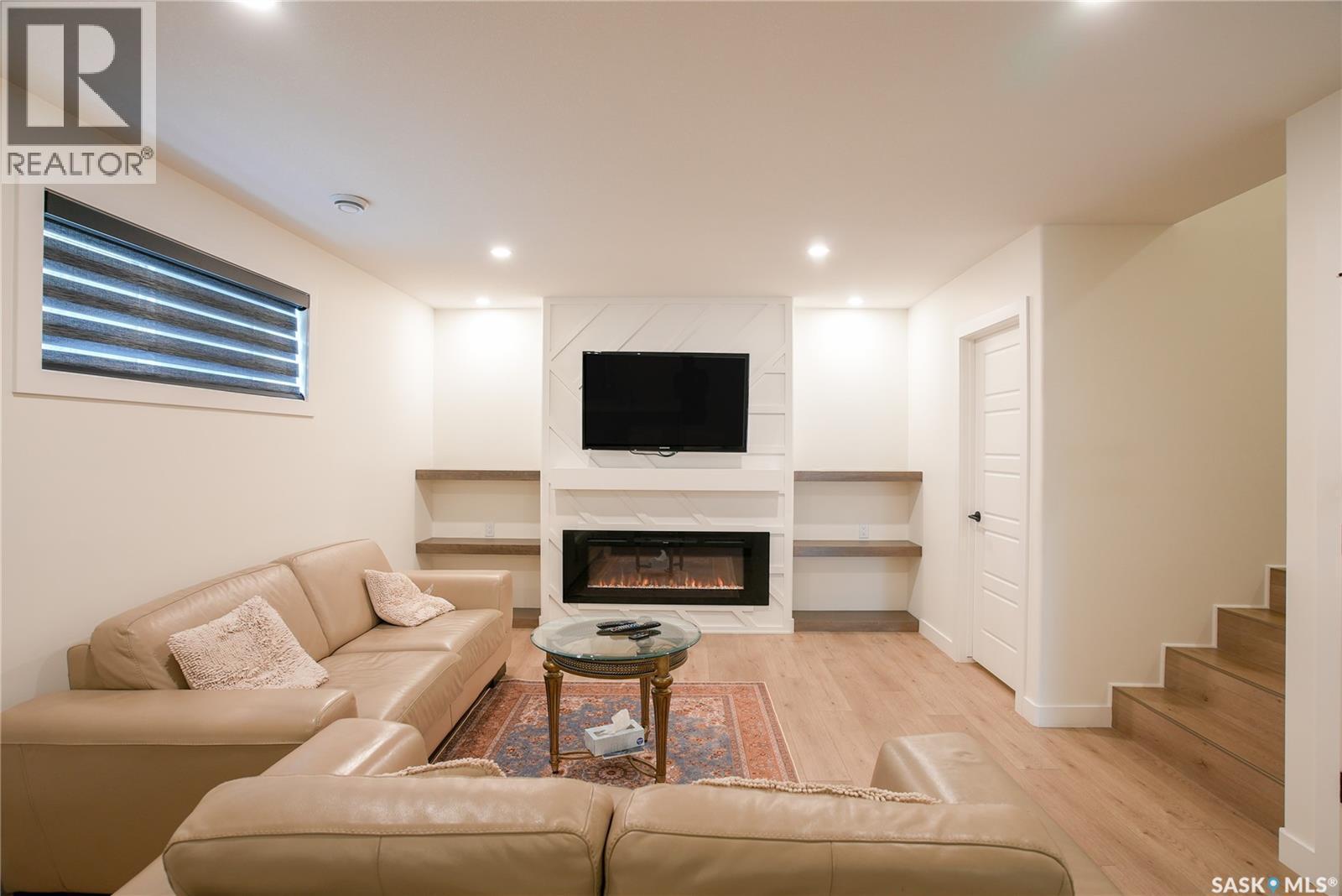 4154 Fieldstone Way, Regina, SK - Indoor With Fireplace