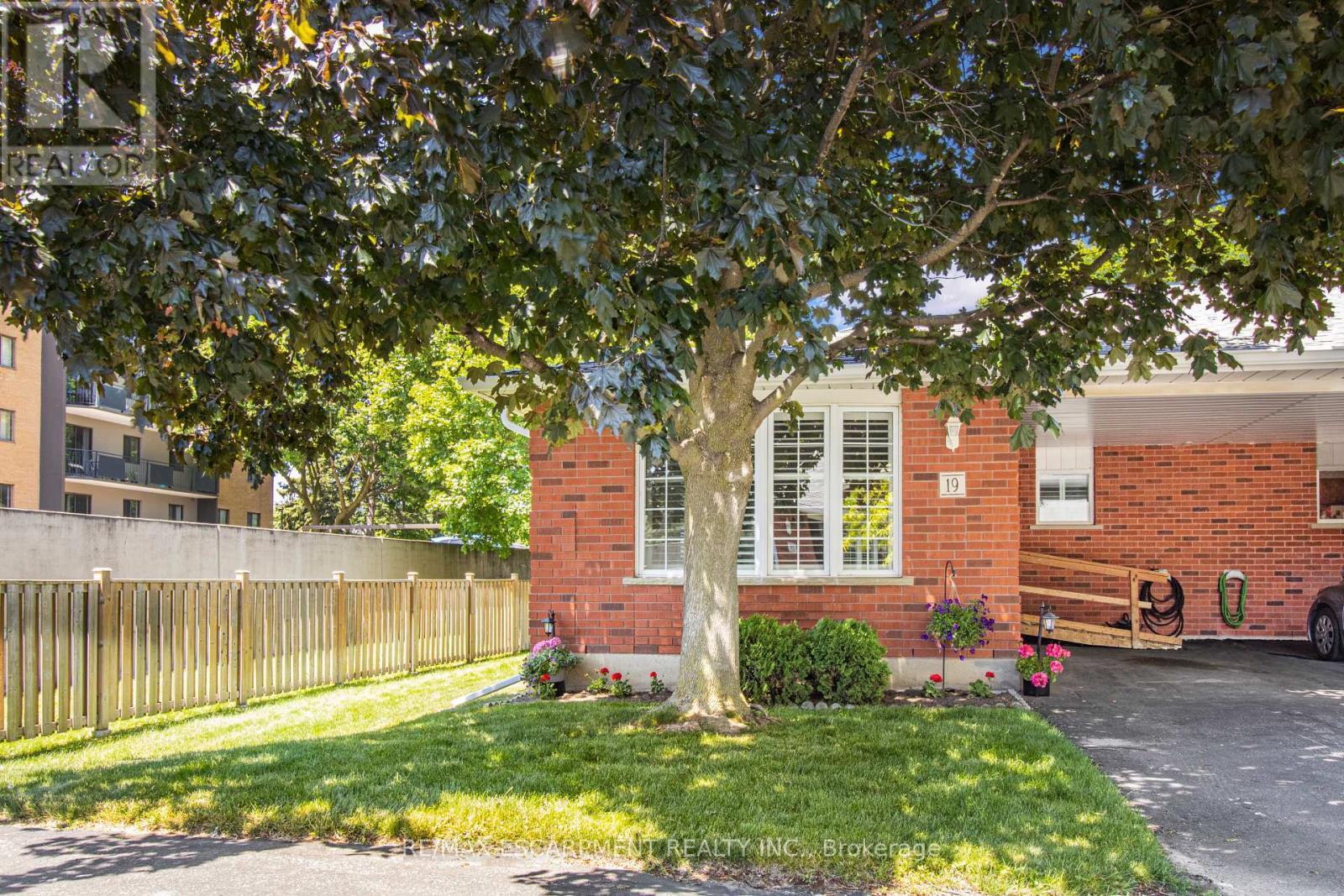 19 - 229 Lynden Road, Brantford, ON