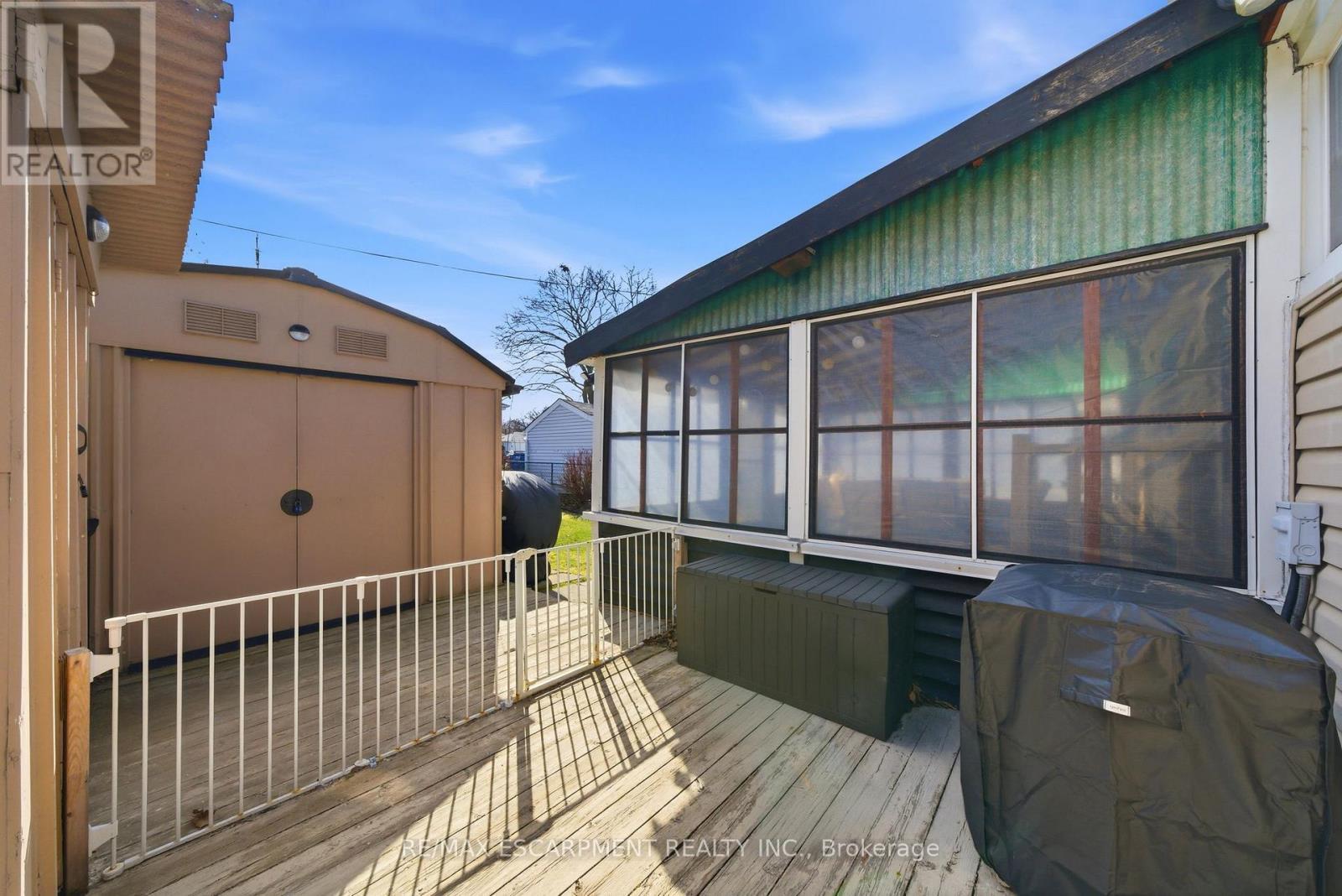 752 Ninth Avenue, Hamilton, ON - Outdoor With Deck Patio Veranda With Exterior