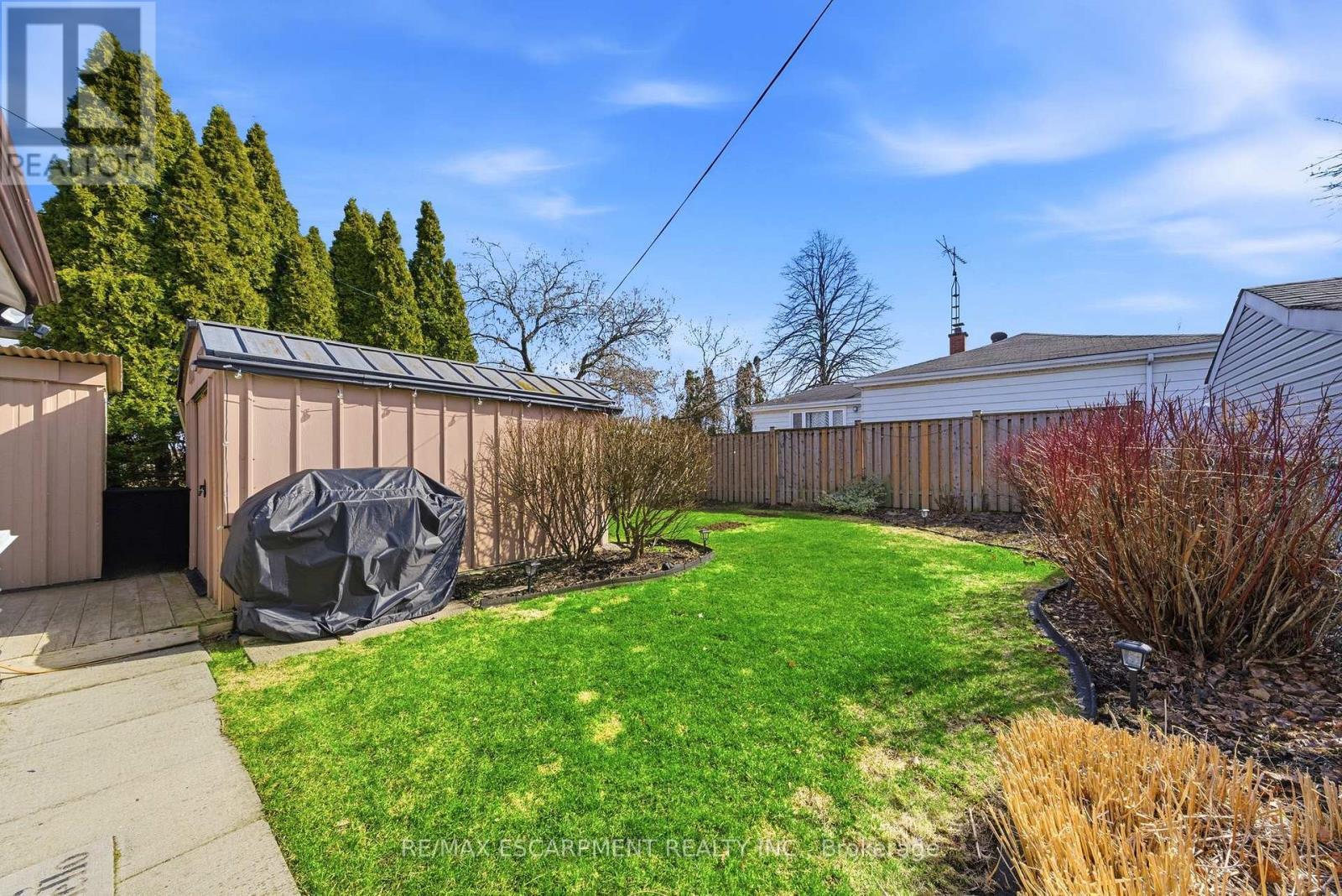 752 Ninth Avenue, Hamilton, ON - Outdoor