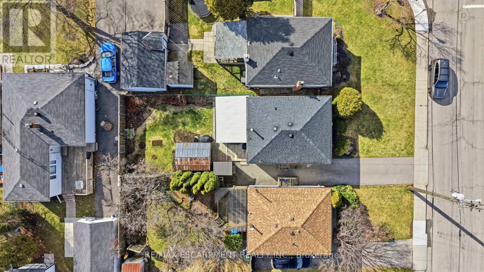 752 Ninth Avenue, Hamilton, ON - Outdoor