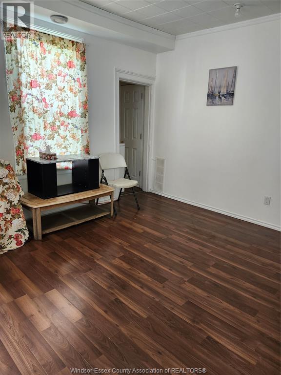 354 Bruce, Windsor, ON - Indoor Photo Showing Other Room