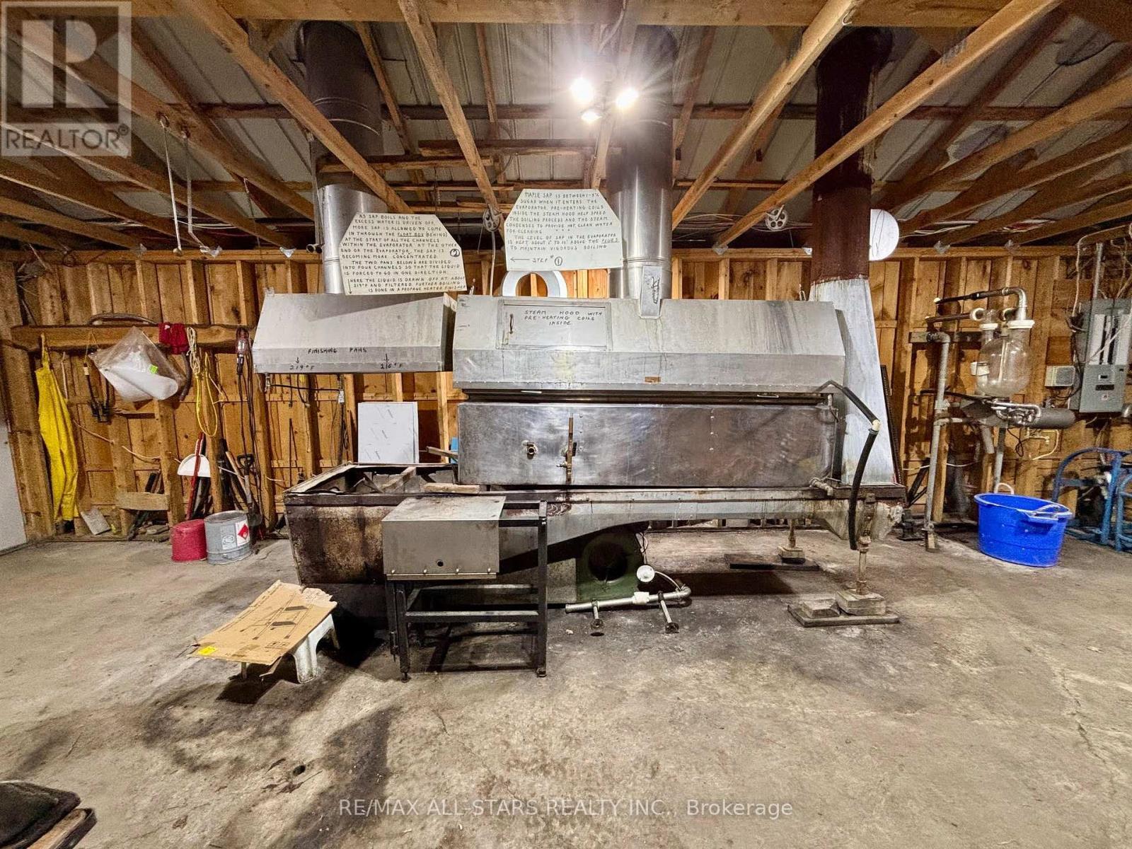 14200 Sideroad 18, Brock, ON - Indoor Photo Showing Basement