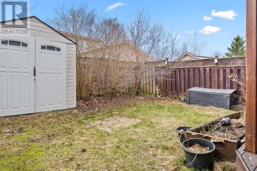 45 Hawkins Drive, Cambridge, ON - Outdoor