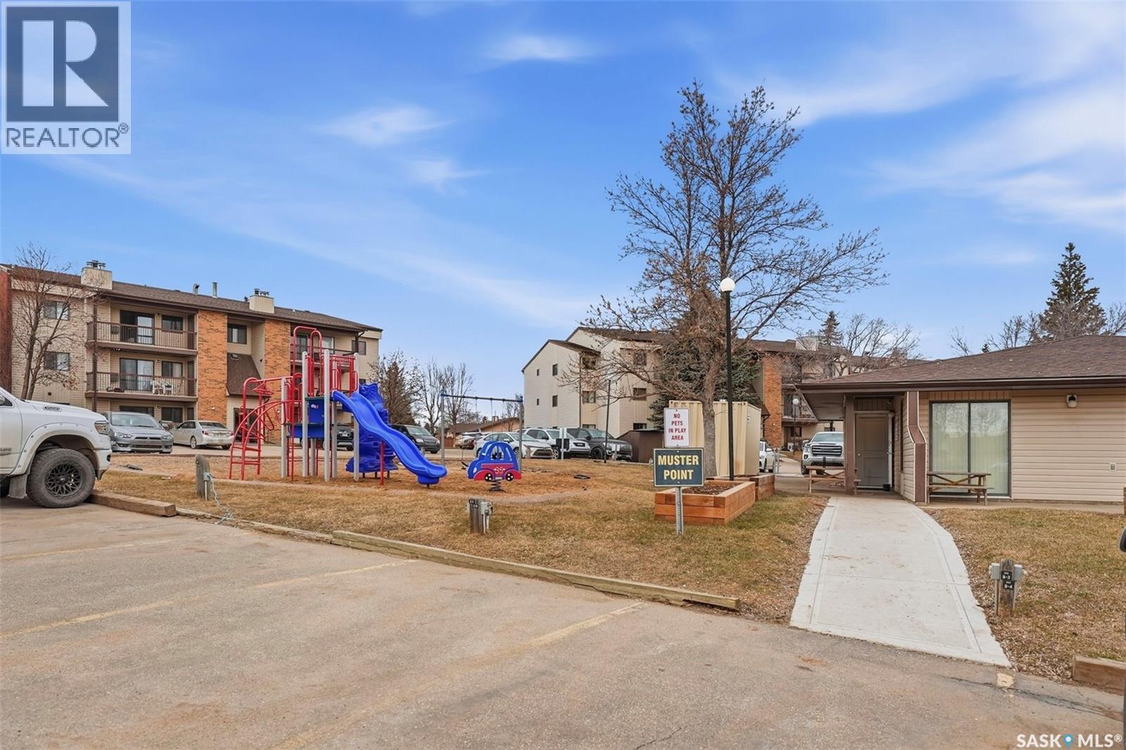 102 385 Kingsmere Boulevard, Saskatoon, SK - Outdoor