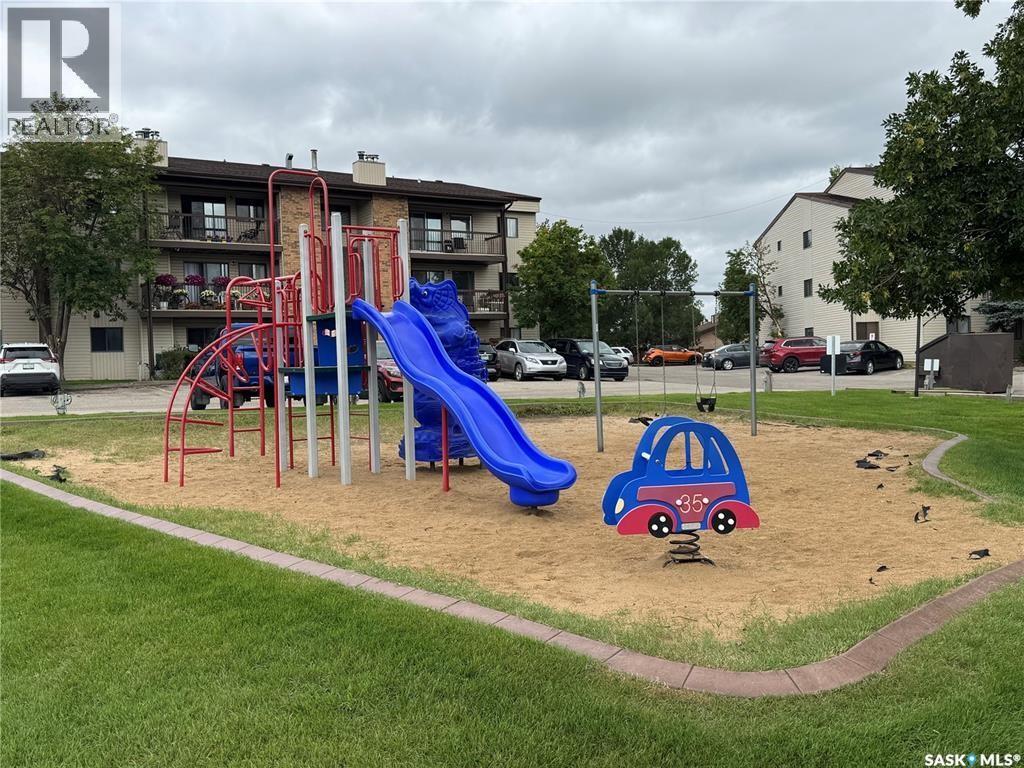 102 385 Kingsmere Boulevard, Saskatoon, SK - Outdoor