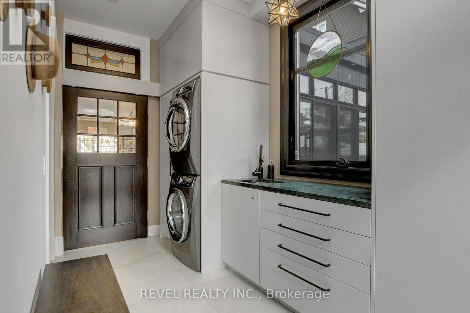 Main Level Laundry - 90 Powell Avenue, Ottawa, ON - Indoor Photo Showing Laundry Room