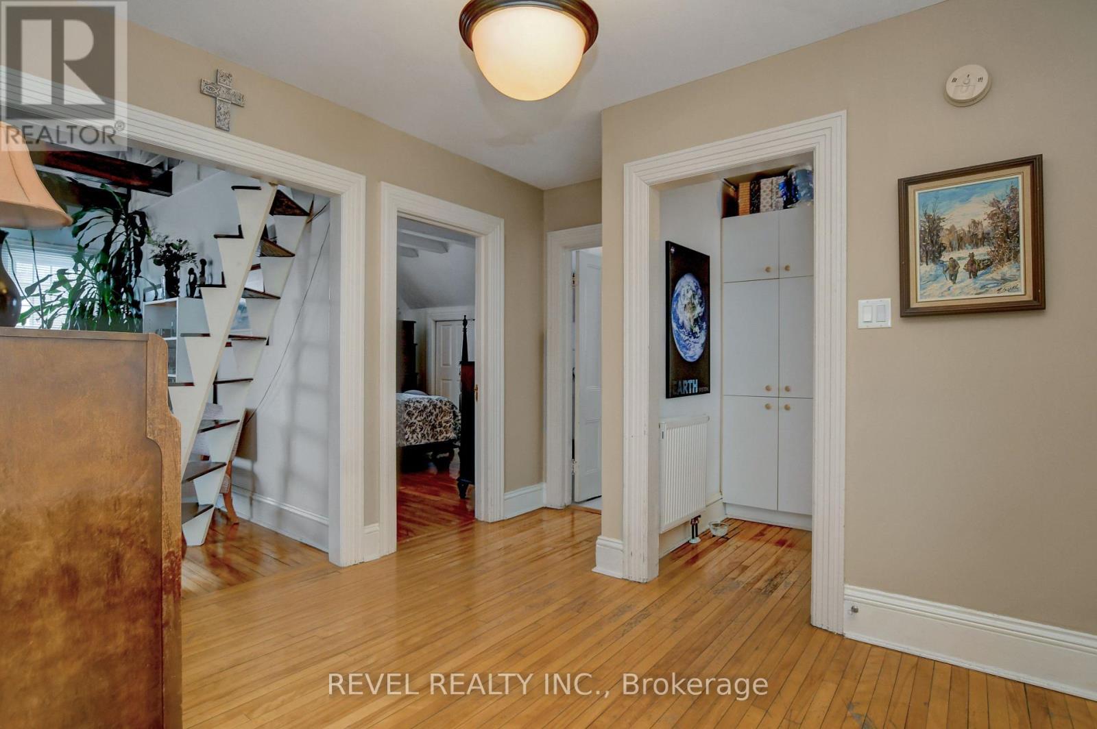 Unit #3 Foyer - 90 Powell Avenue, Ottawa, ON - Indoor Photo Showing Other Room