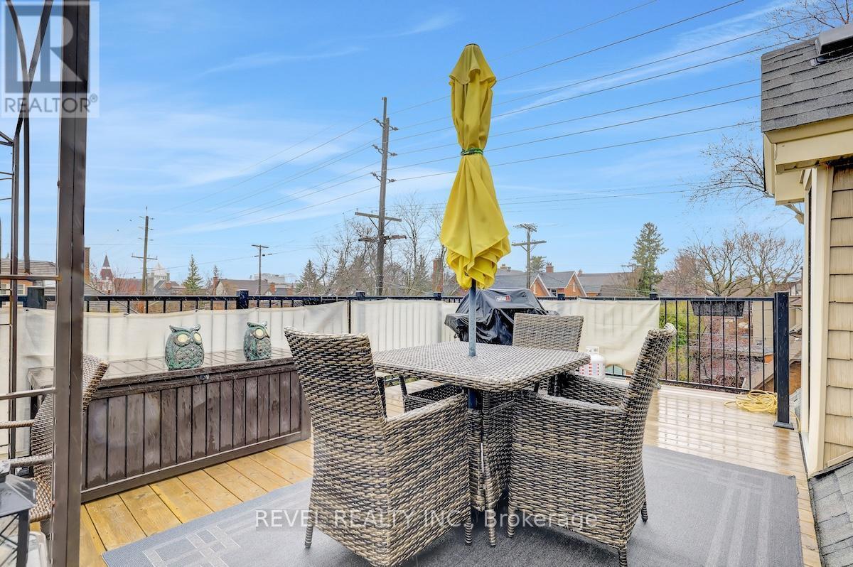 Unit #3 large Deck - 90 Powell Avenue, Ottawa, ON - Outdoor With Deck Patio Veranda With Exterior