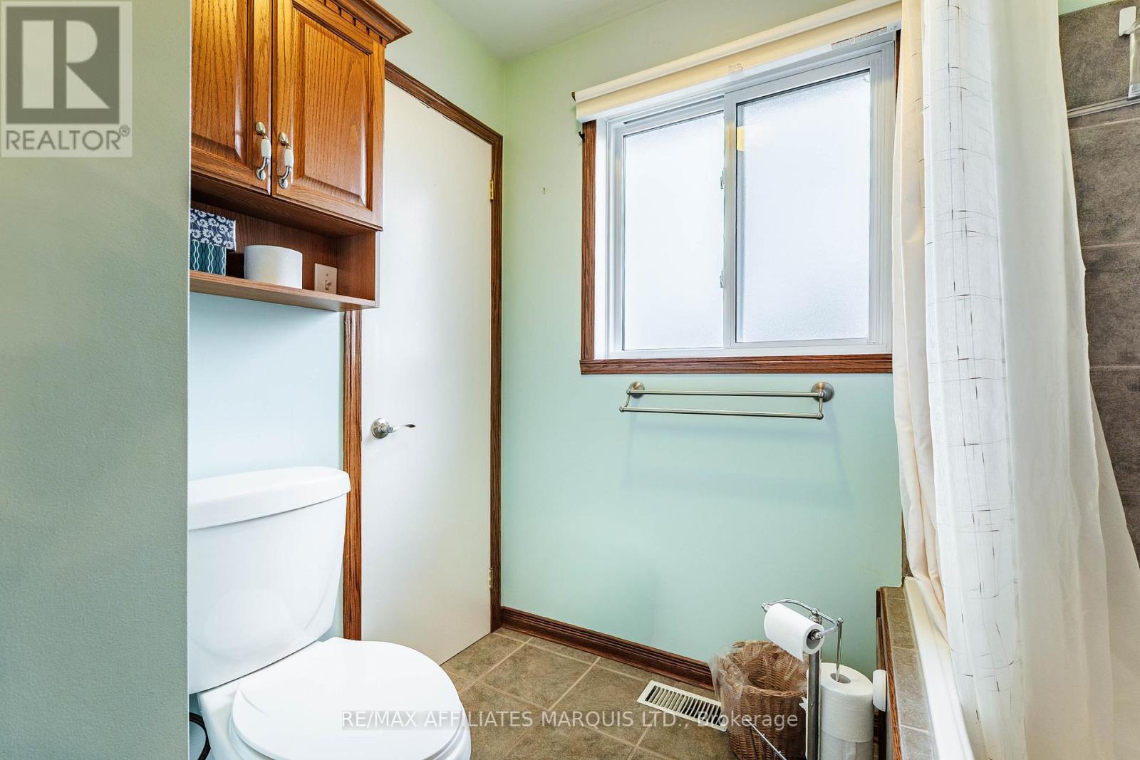 847 Glengarry Boulevard, Cornwall, ON - Indoor