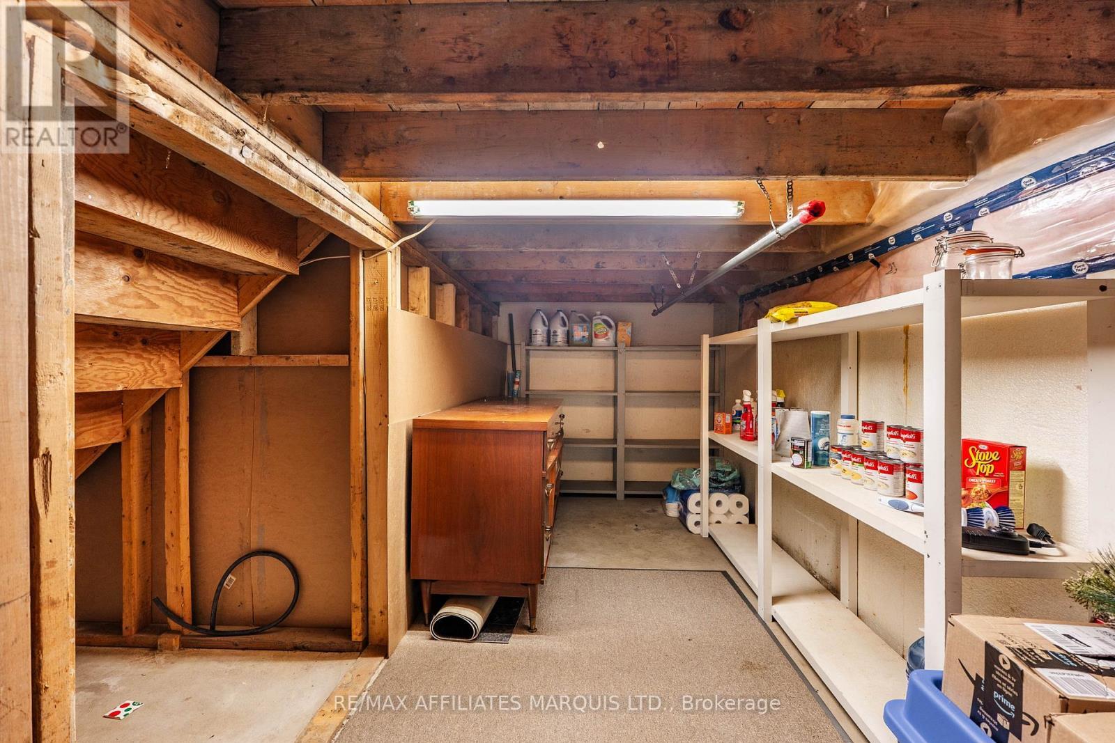 847 Glengarry Boulevard, Cornwall, ON - Indoor With Storage