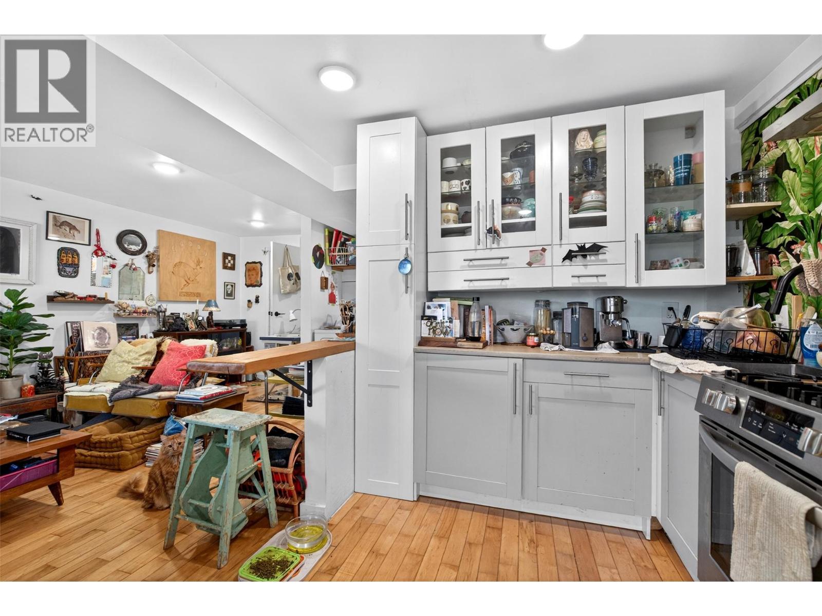 117 High Street, Nelson, BC - Indoor