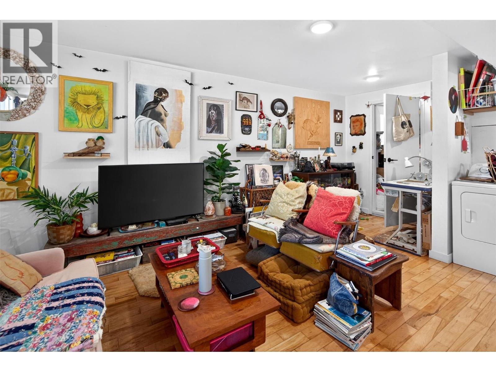 117 High Street, Nelson, BC - Indoor