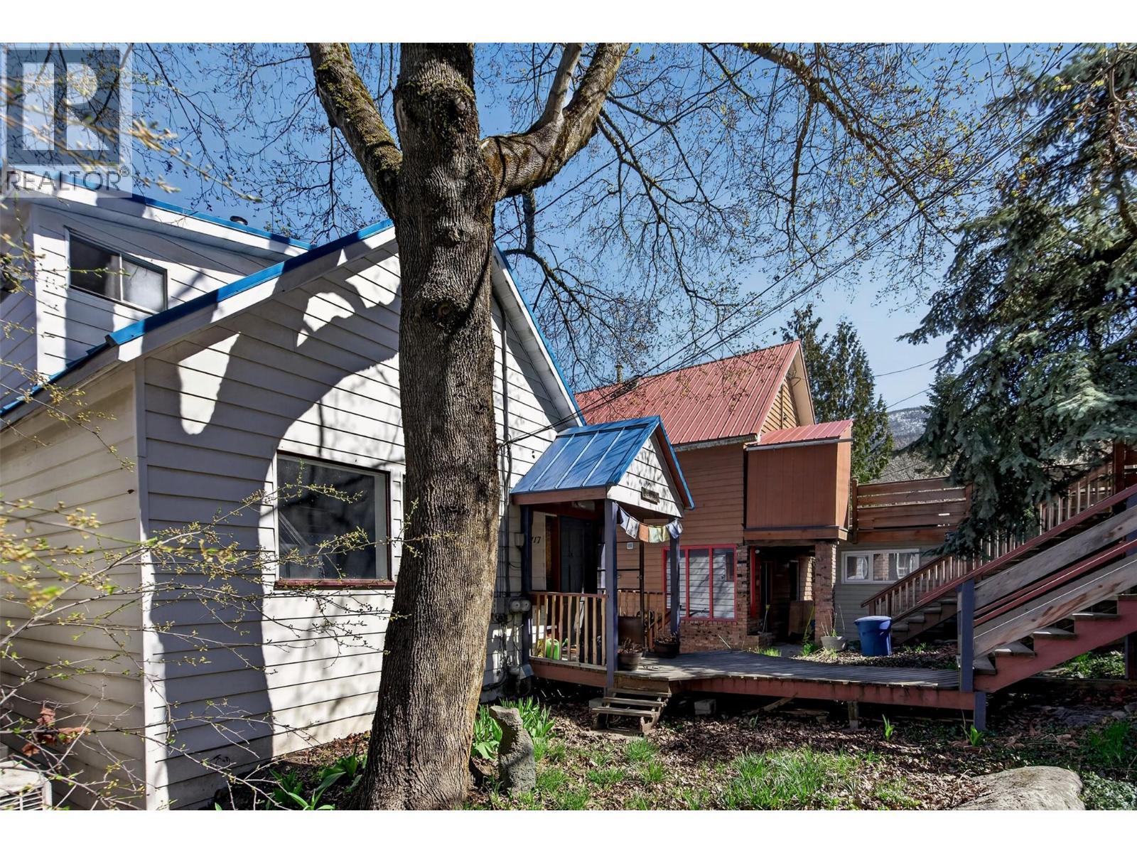 117 High Street, Nelson, BC - Outdoor