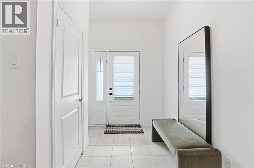 48 Harmony Way, Thorold, ON - Indoor Photo Showing Other Room