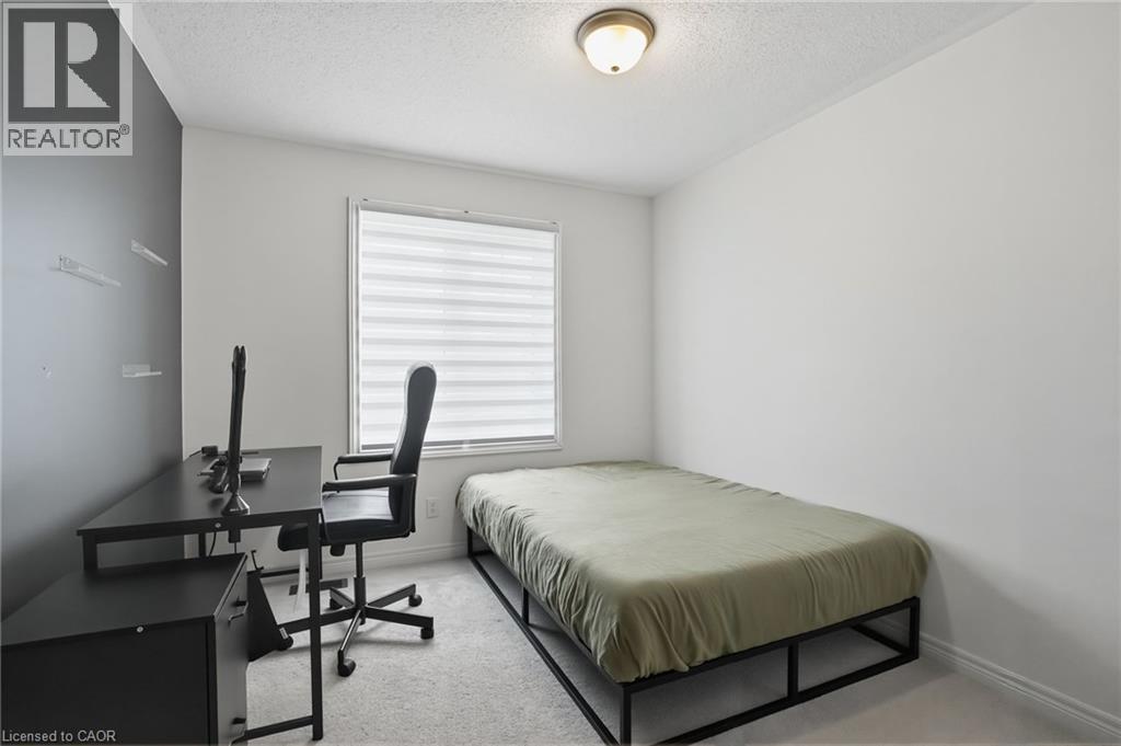 48 Harmony Way, Thorold, ON - Indoor Photo Showing Bedroom