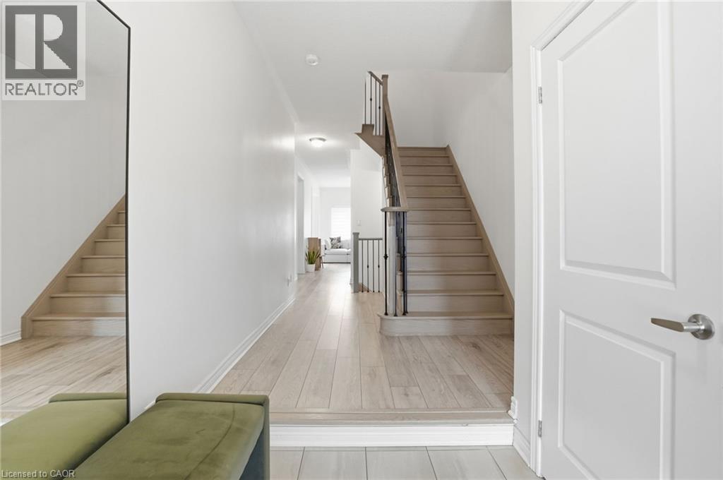 48 Harmony Way, Thorold, ON - Indoor Photo Showing Other Room