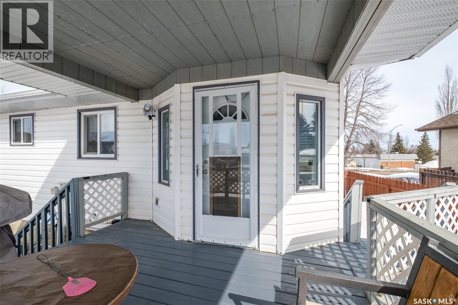 3113 Dunn Drive, Prince Albert, SK - Outdoor With Deck Patio Veranda With Exterior