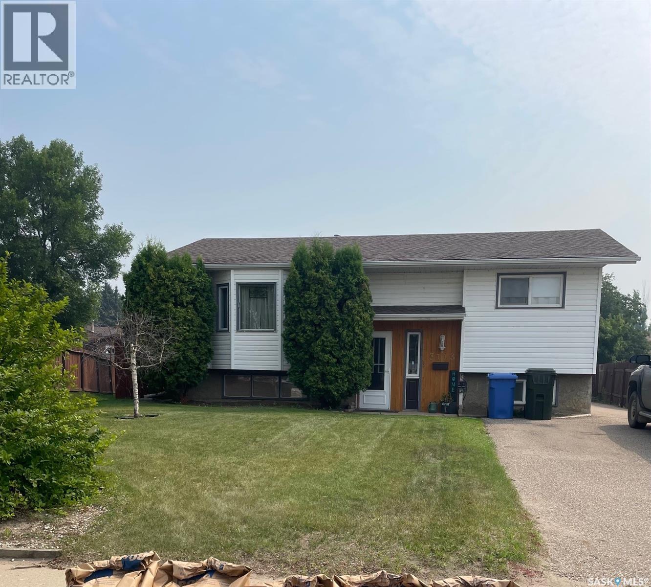3113 Dunn Drive, Prince Albert, SK - Outdoor
