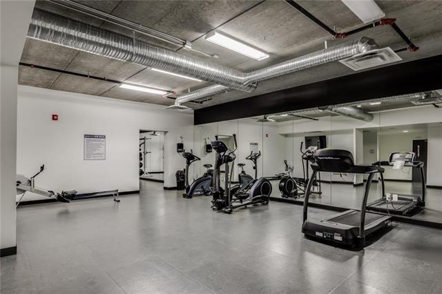 605 311 Hargrave Street, Winnipeg, MB - Indoor Photo Showing Gym Room