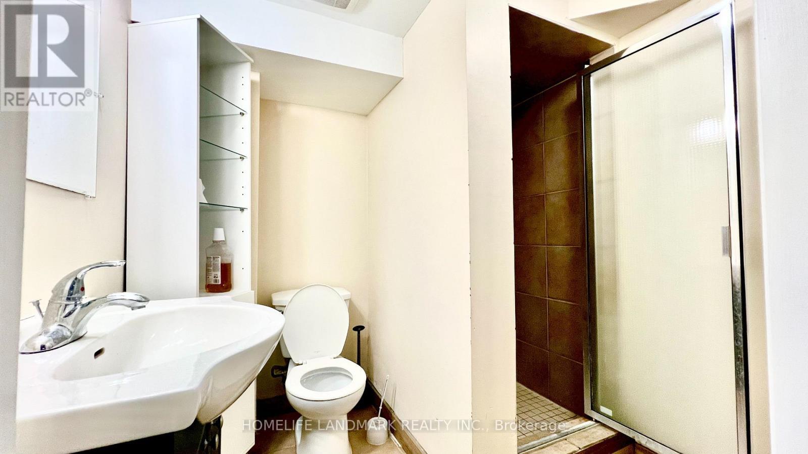 84 Binkley Crescent, Hamilton, ON - Indoor Photo Showing Bathroom