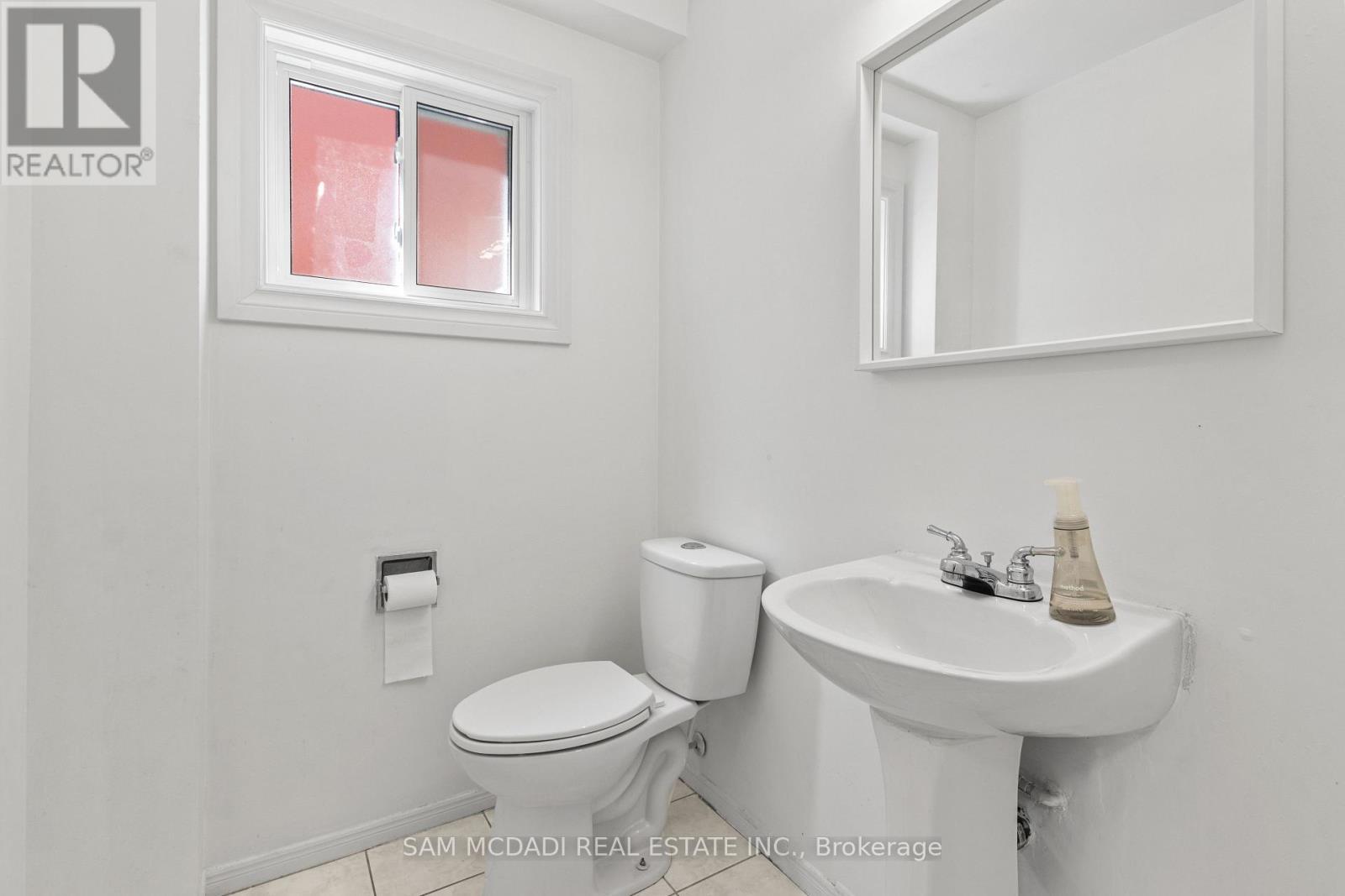 6282 Camgreen Circle, Mississauga, ON - Indoor Photo Showing Bathroom