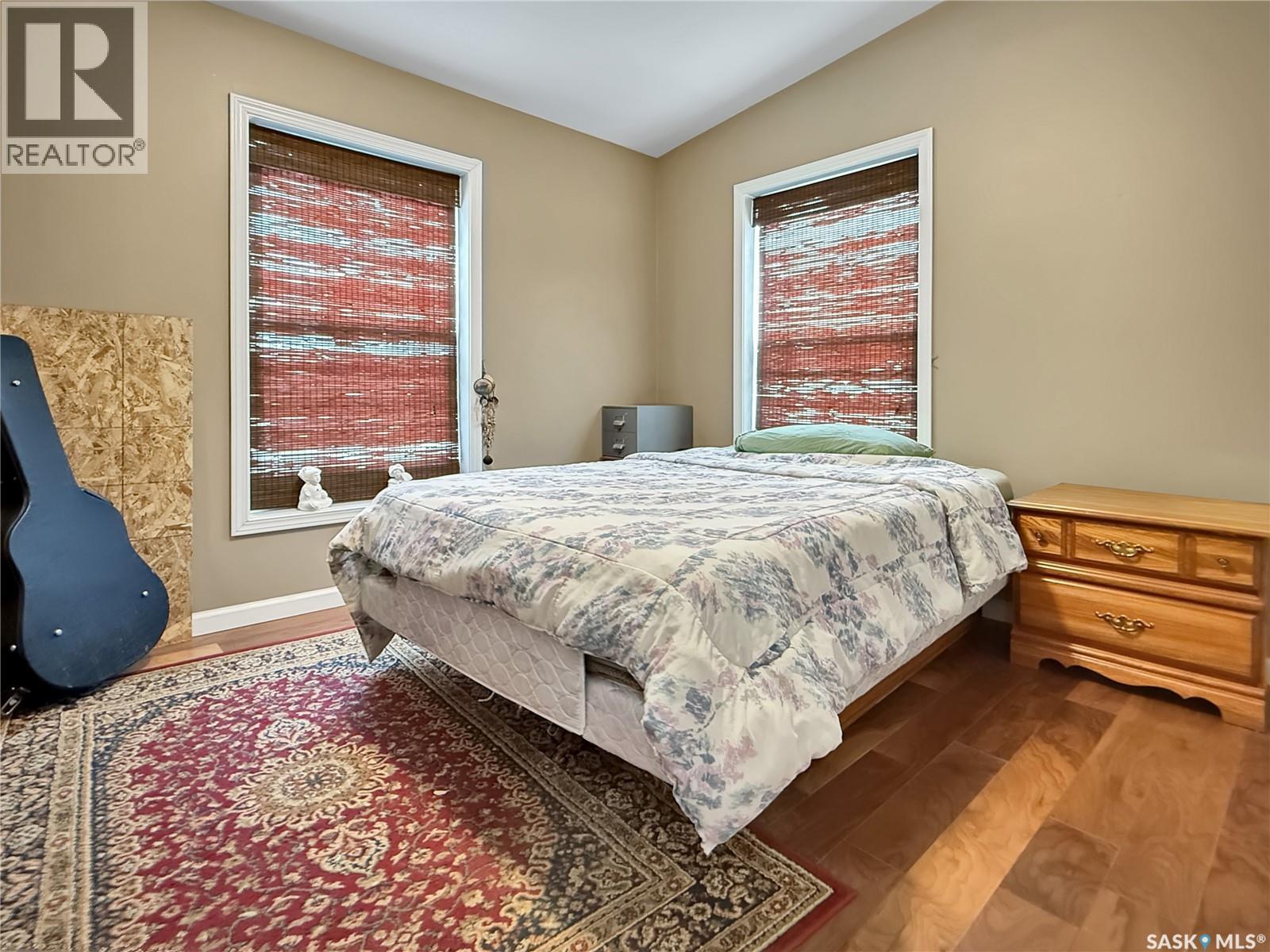 808 Chaplin Street, Swift Current, SK - Indoor Photo Showing Bedroom
