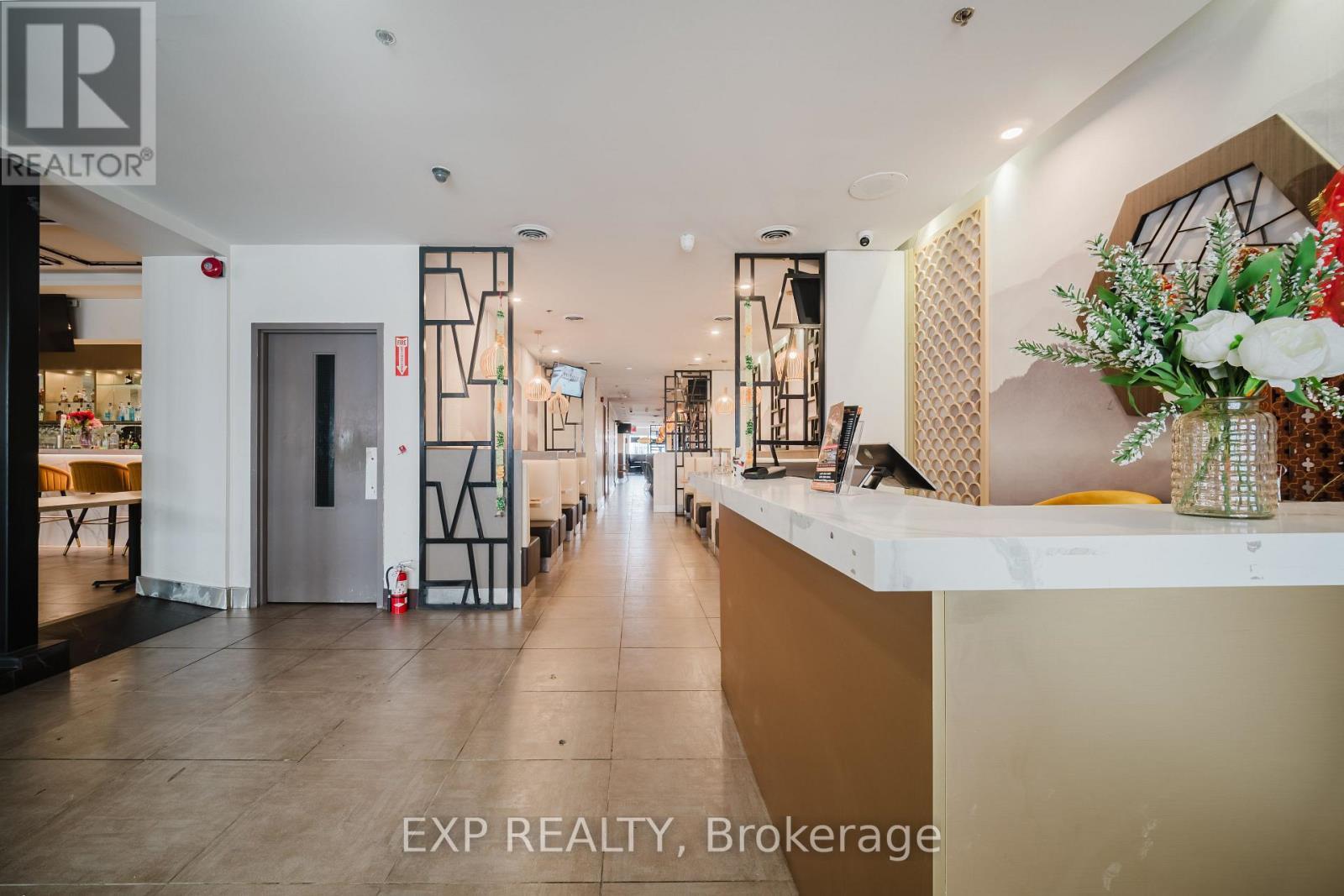 135 King Street E, Hamilton, ON