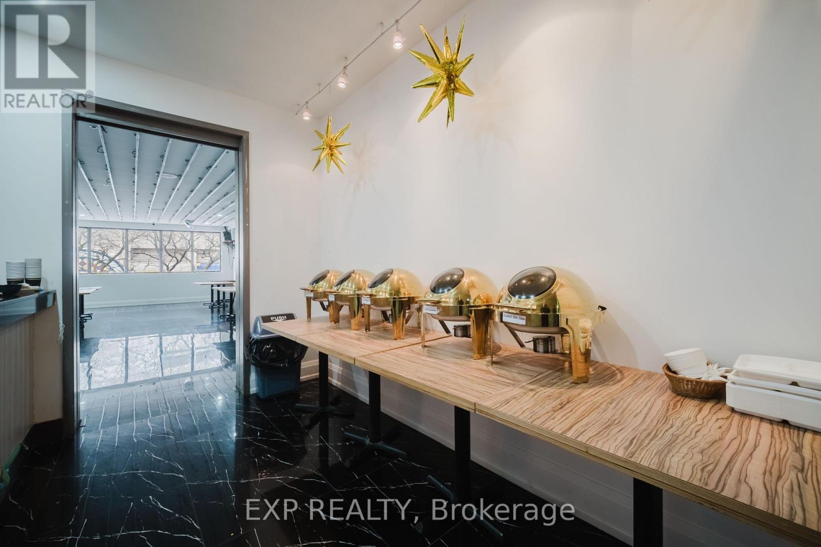 135 King Street E, Hamilton, ON