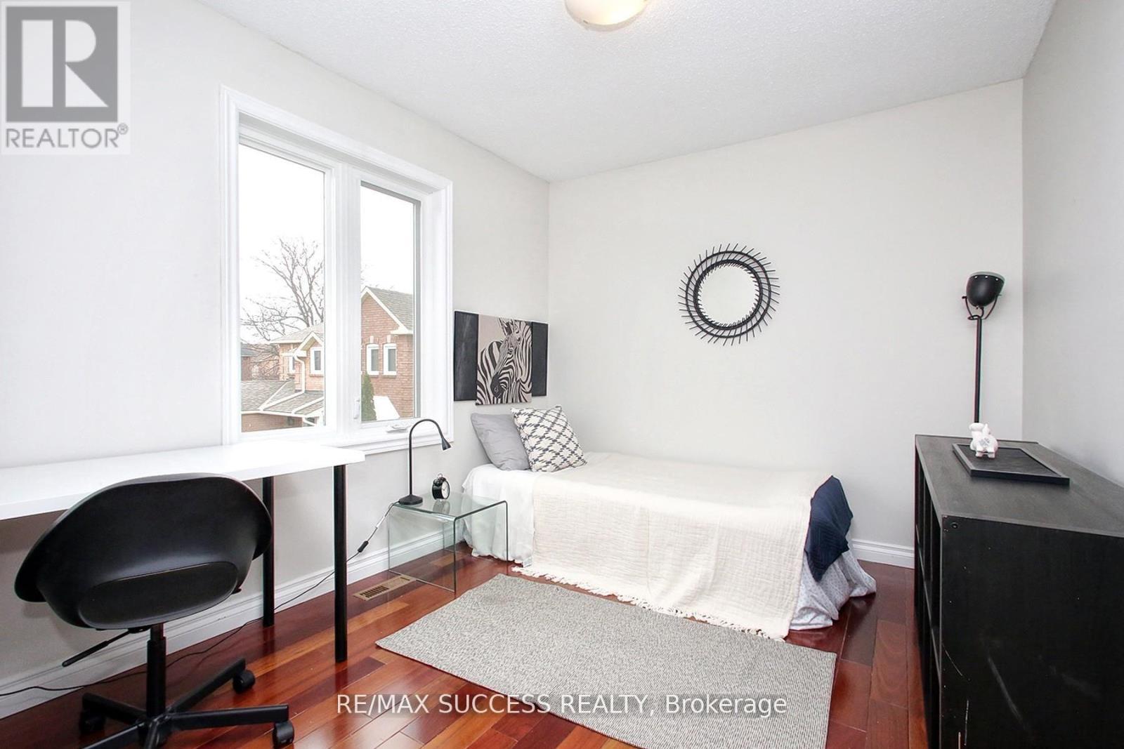 6643 Mockingbird Lane, Mississauga, ON - Indoor