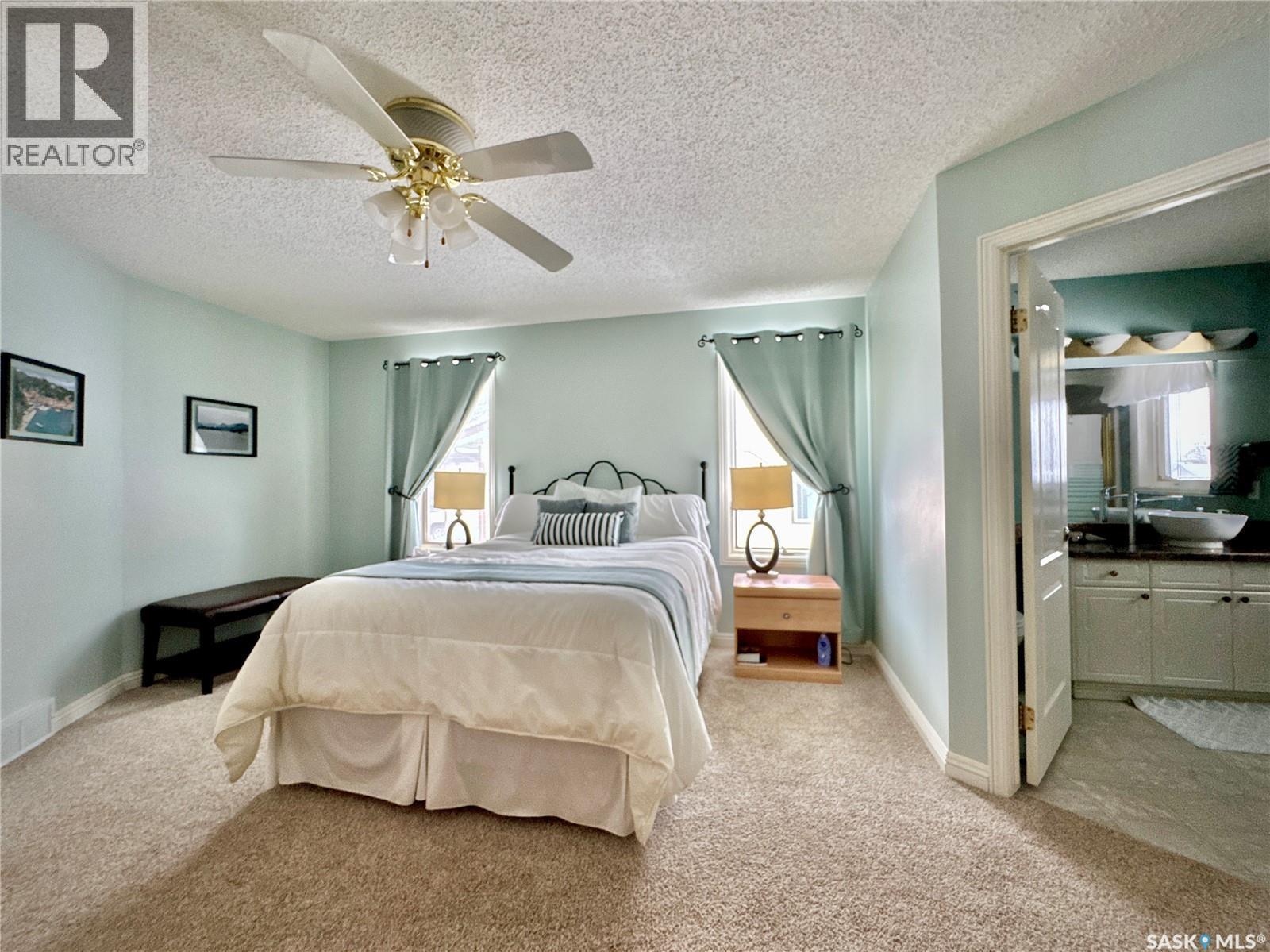 140 Morrison Drive, Yorkton, SK - Indoor Photo Showing Bedroom