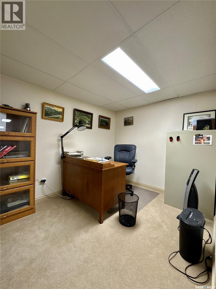 140 Morrison Drive, Yorkton, SK - Indoor Photo Showing Basement