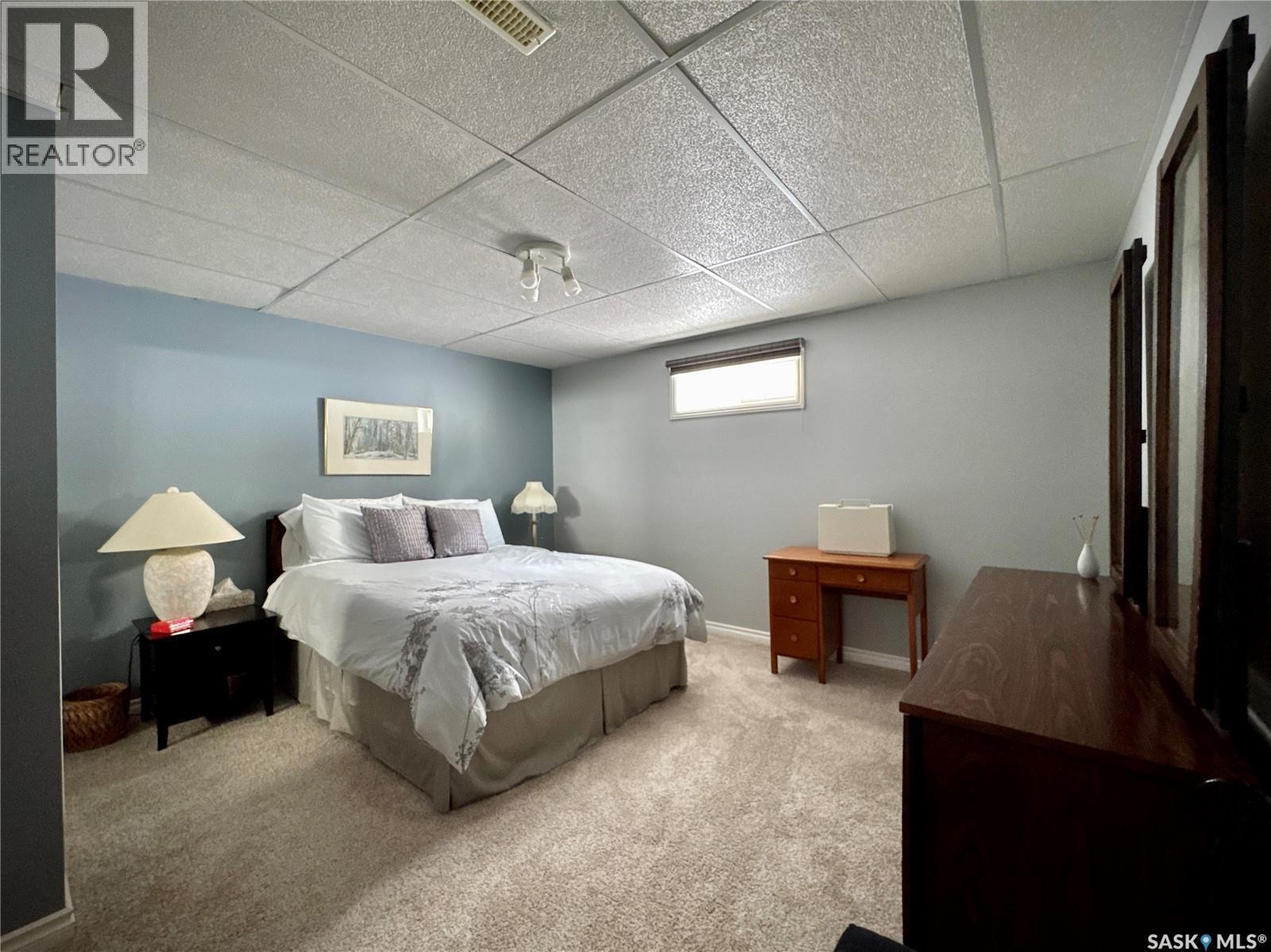140 Morrison Drive, Yorkton, SK - Indoor Photo Showing Bedroom