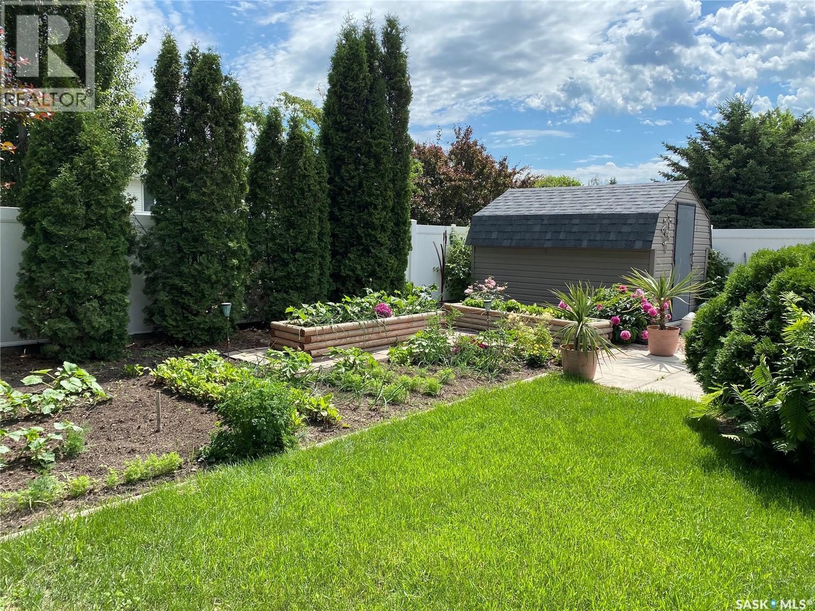 140 Morrison Drive, Yorkton, SK - Outdoor