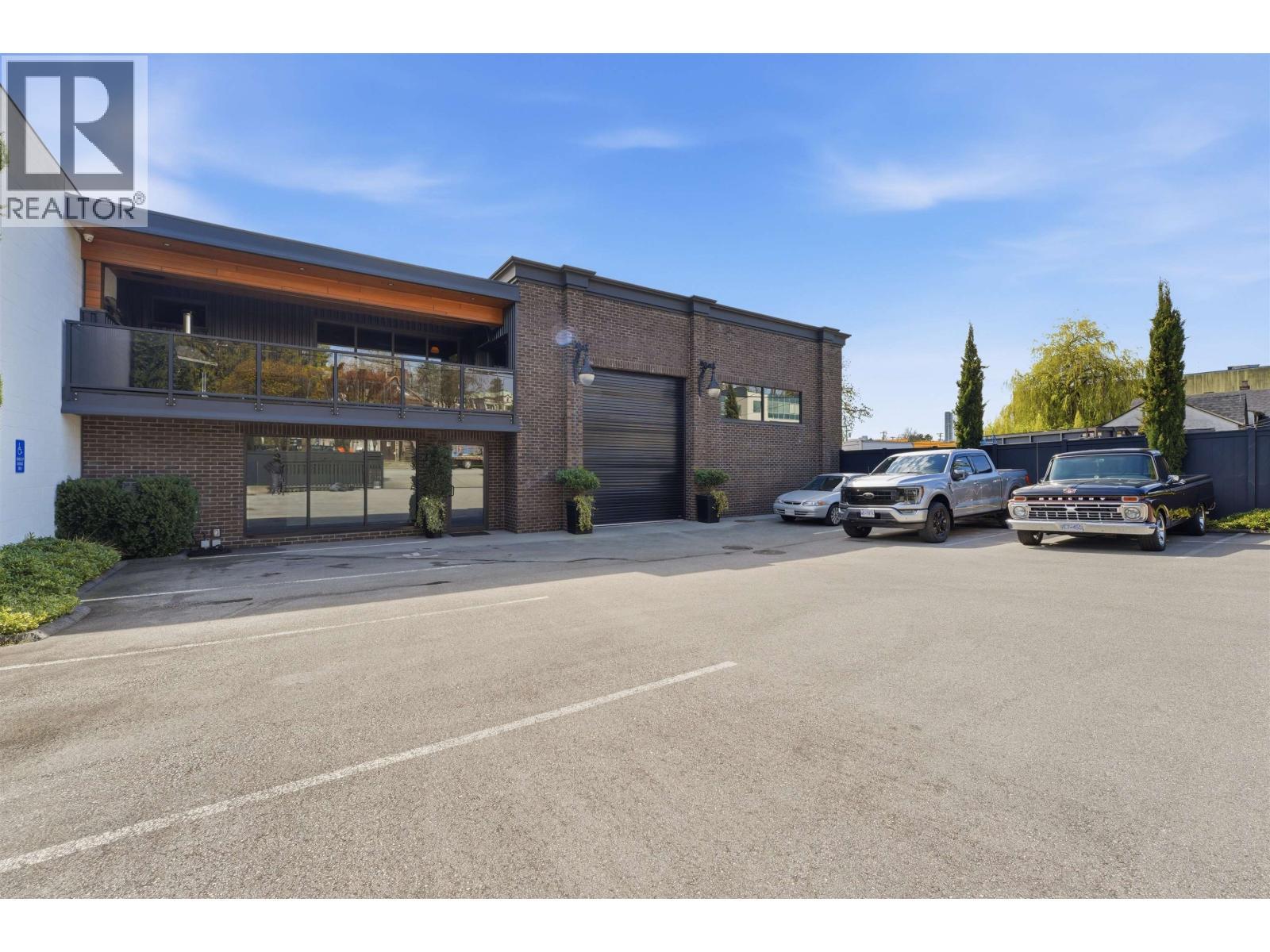 935 Sherwood Avenue, Coquitlam, BC