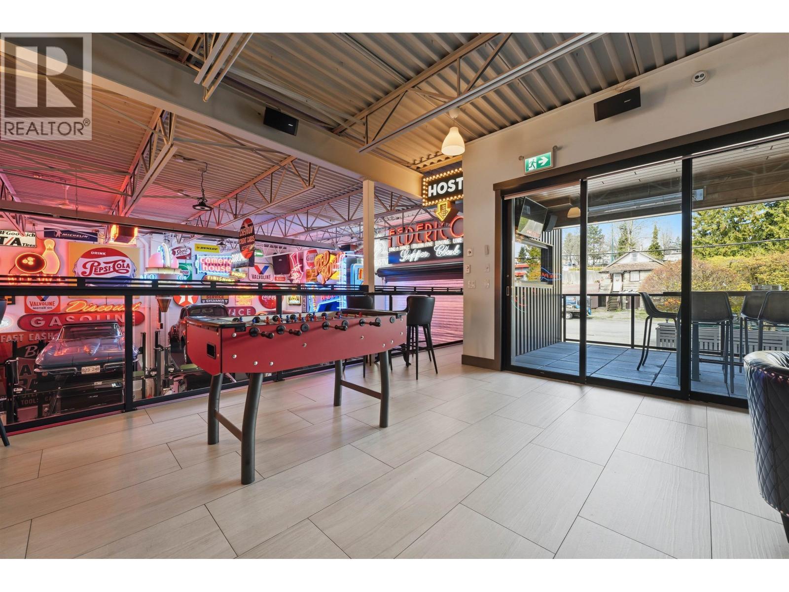 935 Sherwood Avenue, Coquitlam, BC