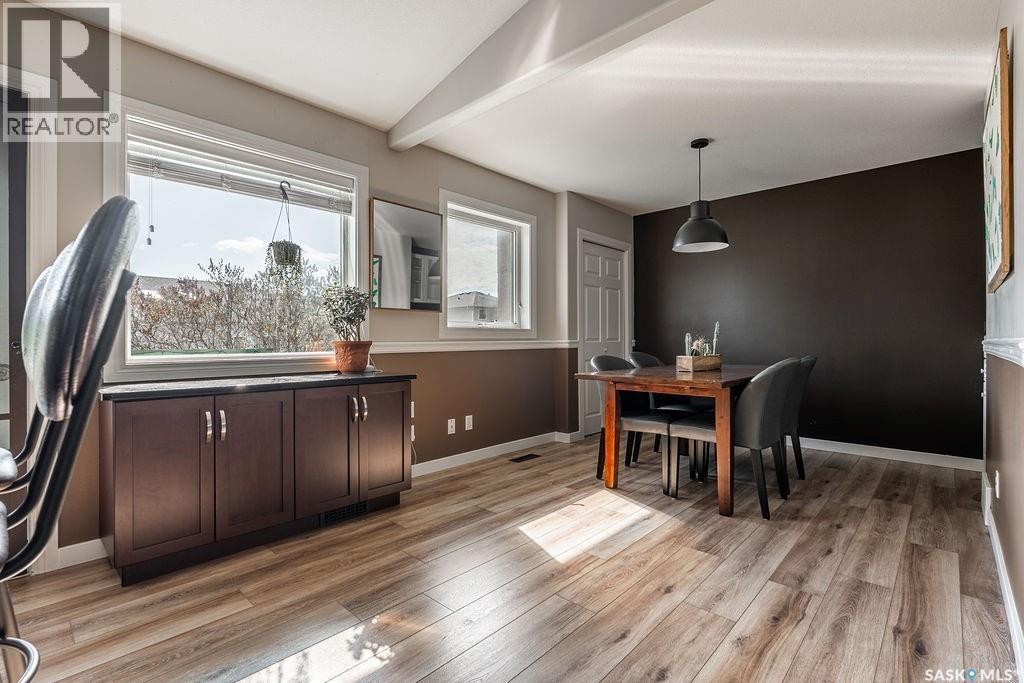 671 Fairbrother Place, Saskatoon, SK - Indoor