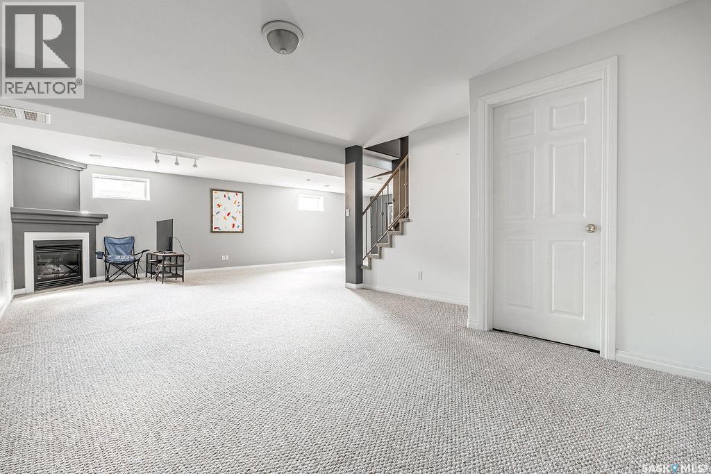 671 Fairbrother Place, Saskatoon, SK - Indoor