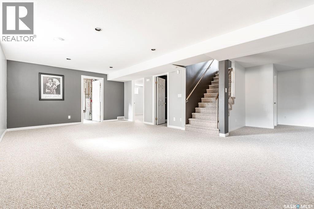 671 Fairbrother Place, Saskatoon, SK - Indoor Photo Showing Other Room