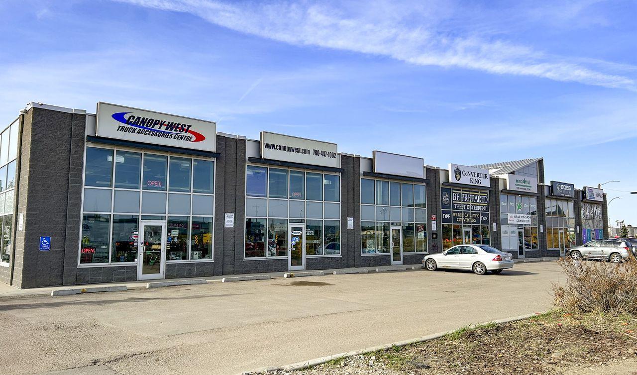 14821, 14819 Yellowhead Trail, Edmonton, AB