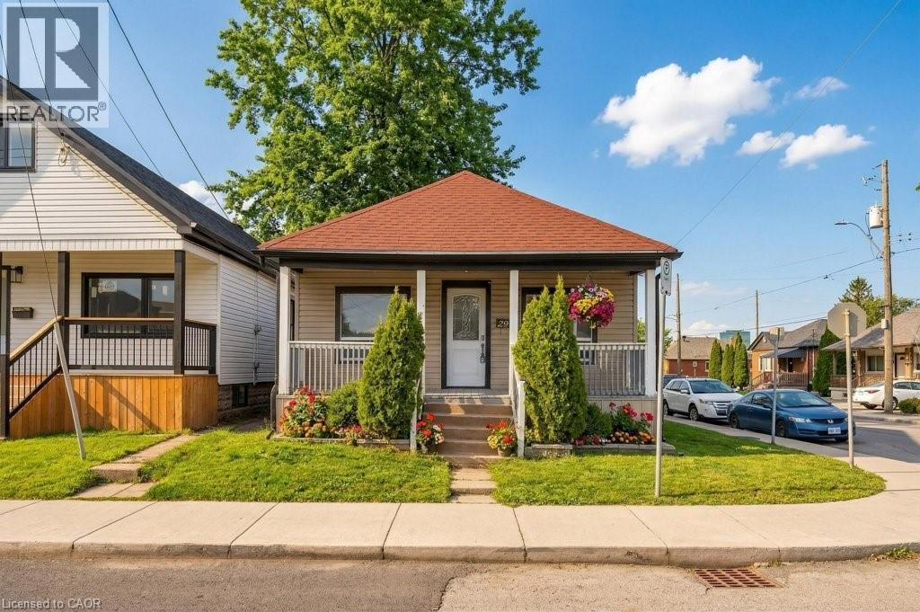299 Britannia Avenue, Hamilton, ON - Outdoor