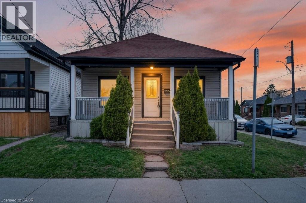 299 Britannia Avenue, Hamilton, ON - Outdoor With Deck Patio Veranda