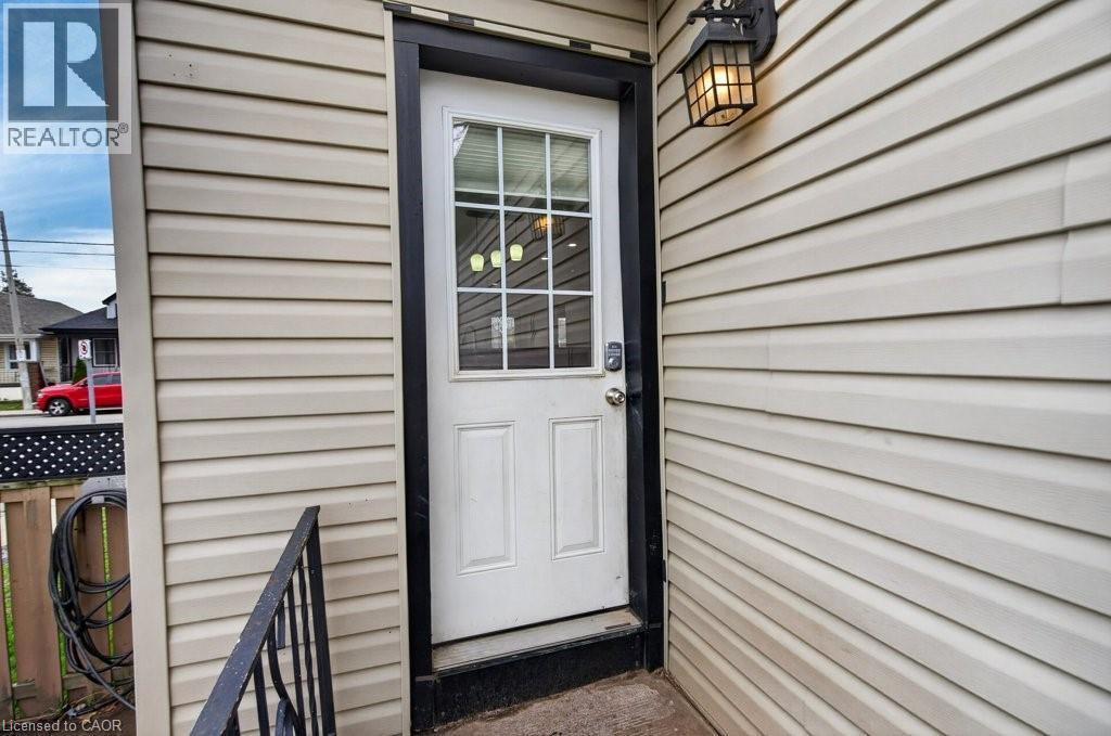 299 Britannia Avenue, Hamilton, ON - Outdoor With Exterior