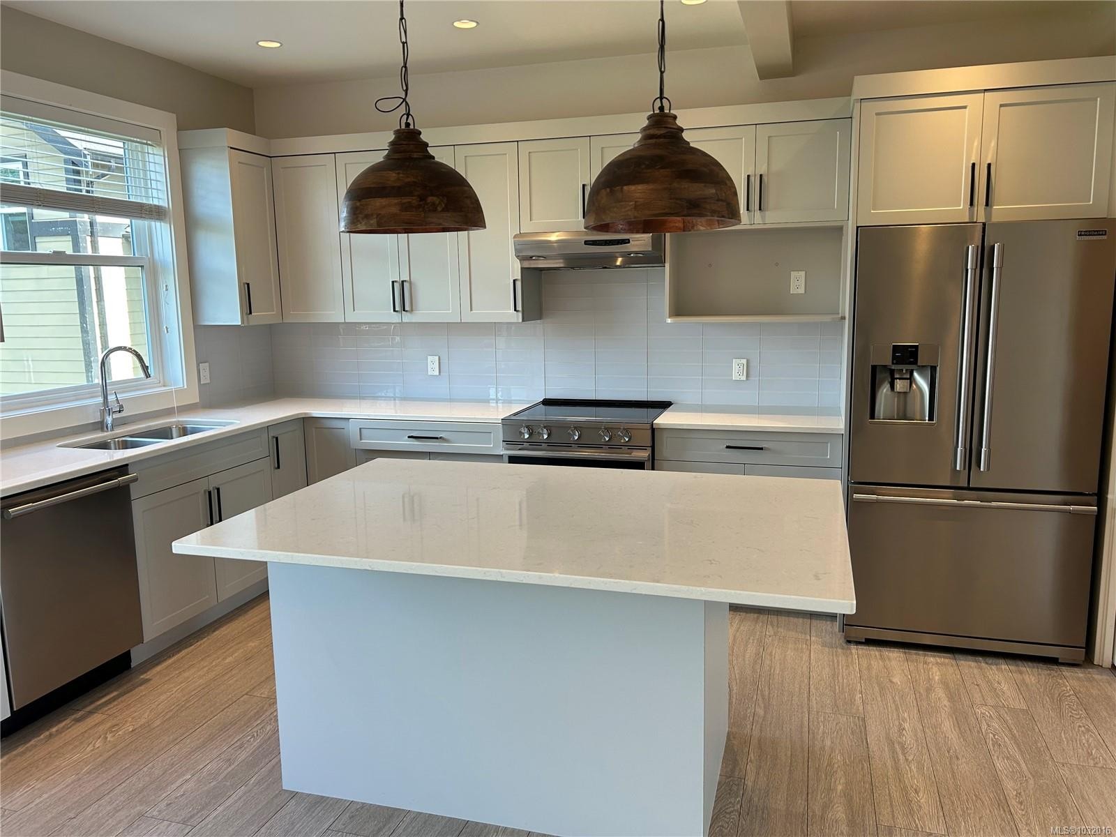 6568 Felderhof Rd, Sooke, BC