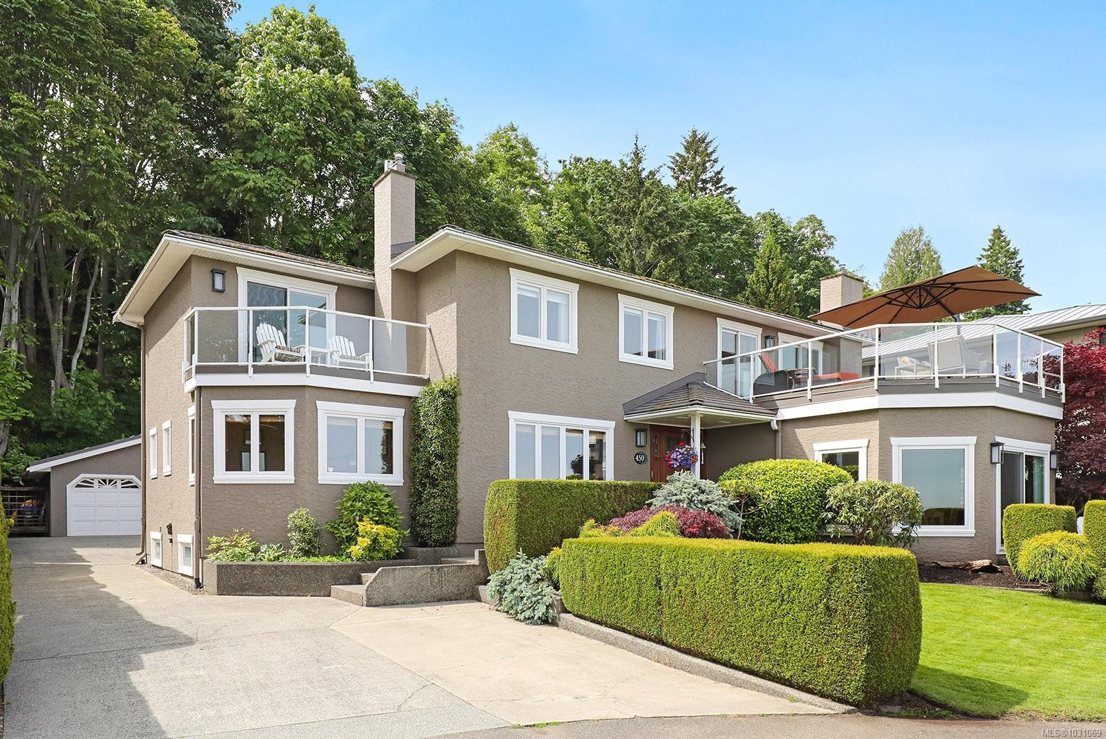 450 Judges Row, Qualicum Beach, BC