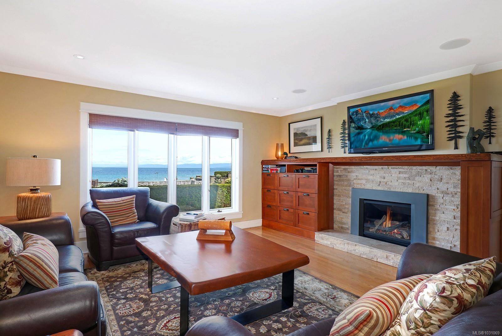450 Judges Row, Qualicum Beach, BC