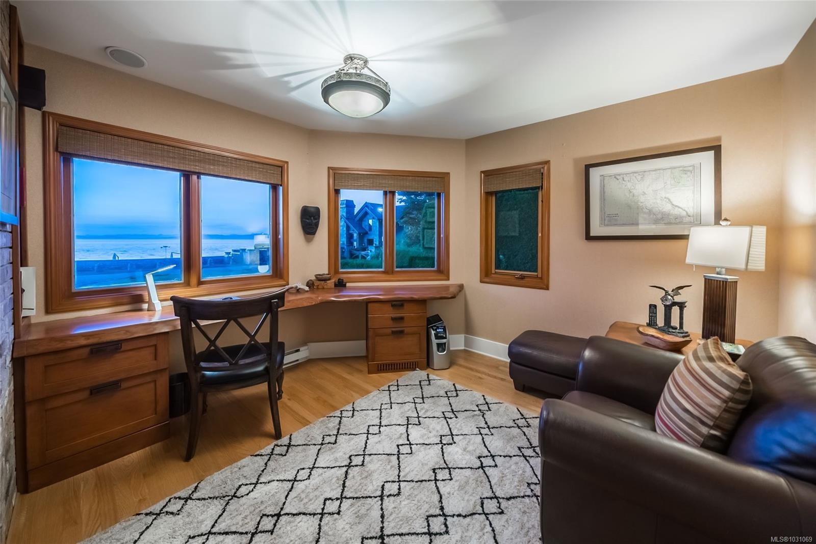 450 Judges Row, Qualicum Beach, BC