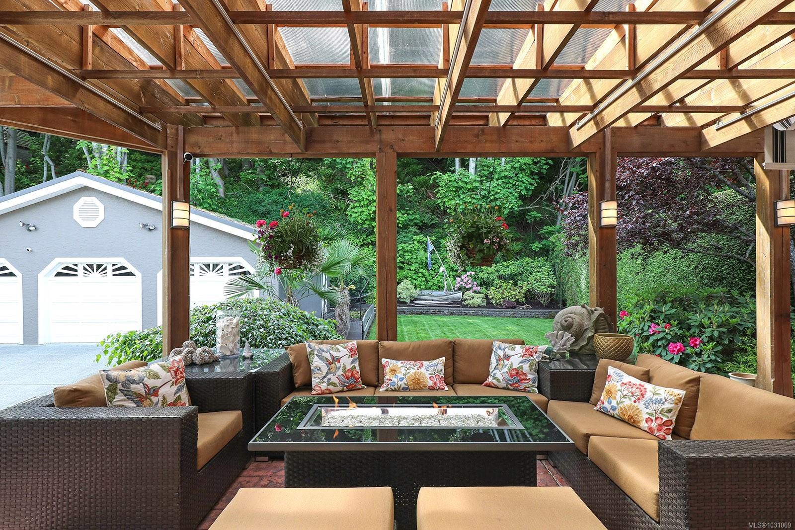 450 Judges Row, Qualicum Beach, BC